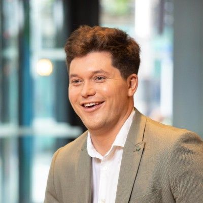 Lachlan Nixon profile.jpeg