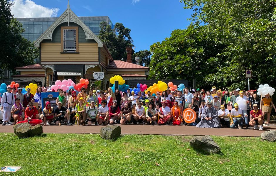 Halter content 4.jpg